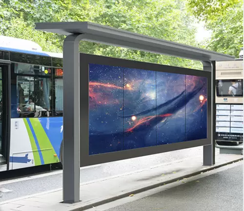 Outdoor-Bushaltestelle-Digital-Signage